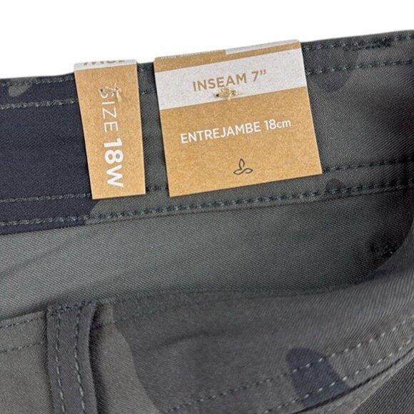 Prana Short Halle Plus II Charcoal Camo Women's Size 18W - Picture 8 of 9